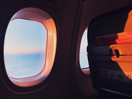 Las ventanas de los aviones son circulares por un motivo. Dos accidentes aéreos fueron necesarios para averiguarlo